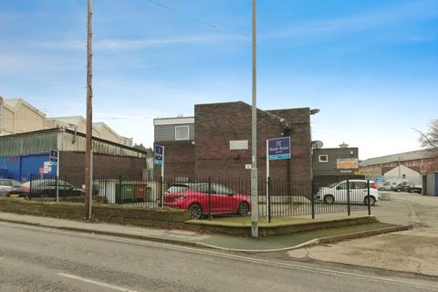 2 bedroom apartment to rent, Balne Lane, West Yorkshire WF2
