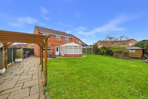 undefined, Higgott Close, Burton on Trent DE14