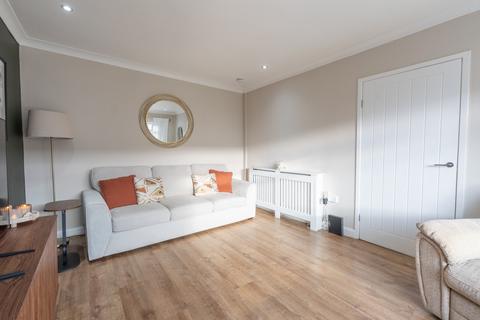 undefined, Lubnaig Walk, Motherwell, ML1