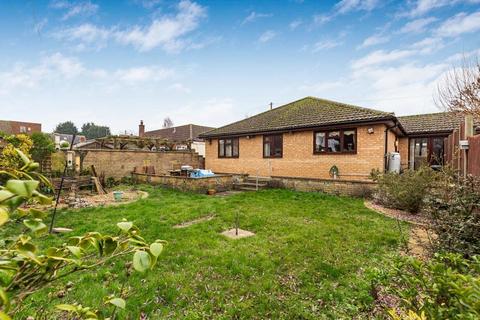 3 bedroom detached bungalow for sale, The Brook, Sutton CB6