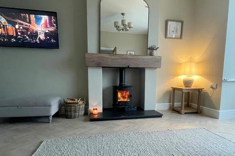 undefined, Ty Croes, Isle of Anglesey, LL63