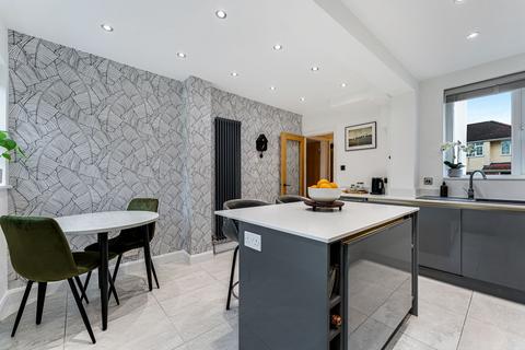 undefined, Farnworth Close, Widnes WA8