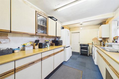 3 bedroom semi-detached house for sale, Whitley Wood Lane, Reading, Berkshire, RG2