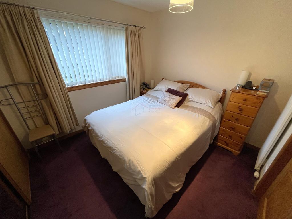 Bedroom 1a.JPG