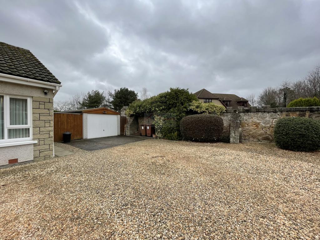 Driveway.JPG