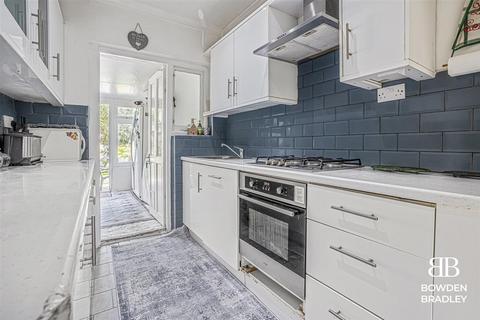 undefined, Thorpe Hall Road, London, E17