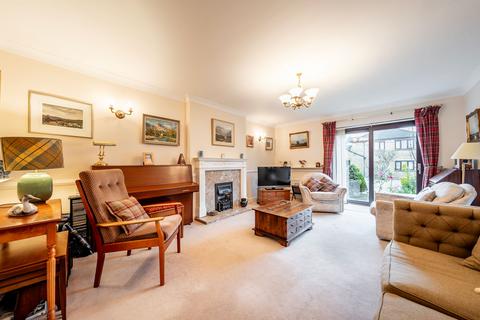 2 bedroom flat for sale, Harlow Grange Park, Beckwithshaw, HG3