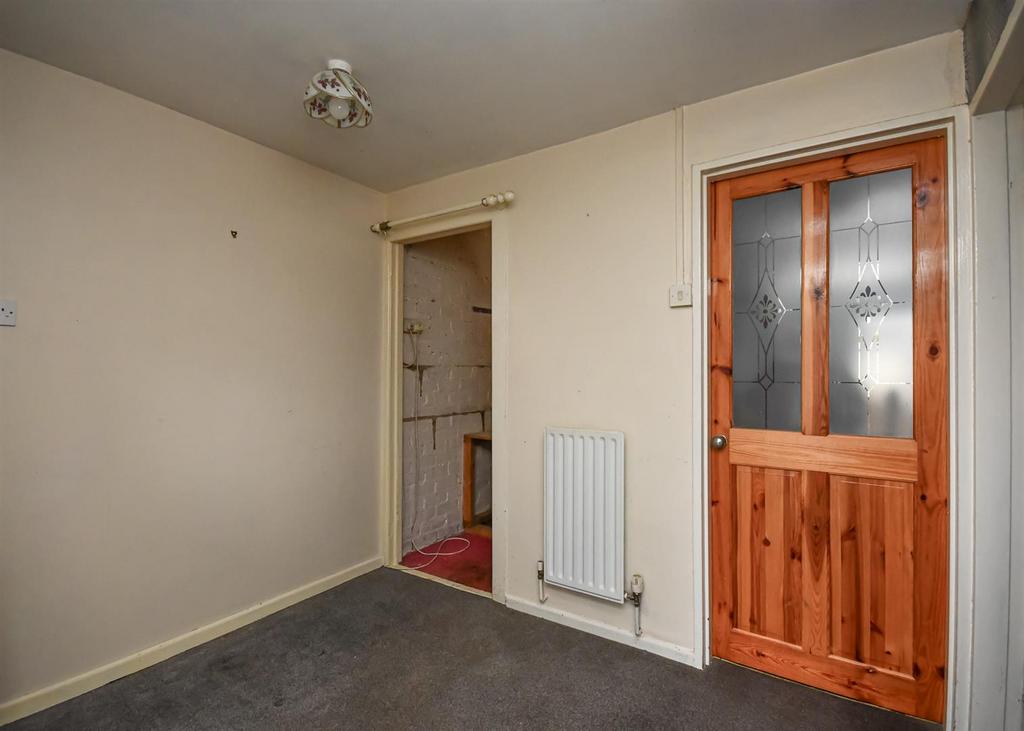 89 Lamb Crescent-08.jpg
