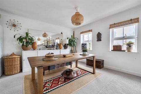 2 bedroom maisonette for sale, Dorking Road, Guildford GU4