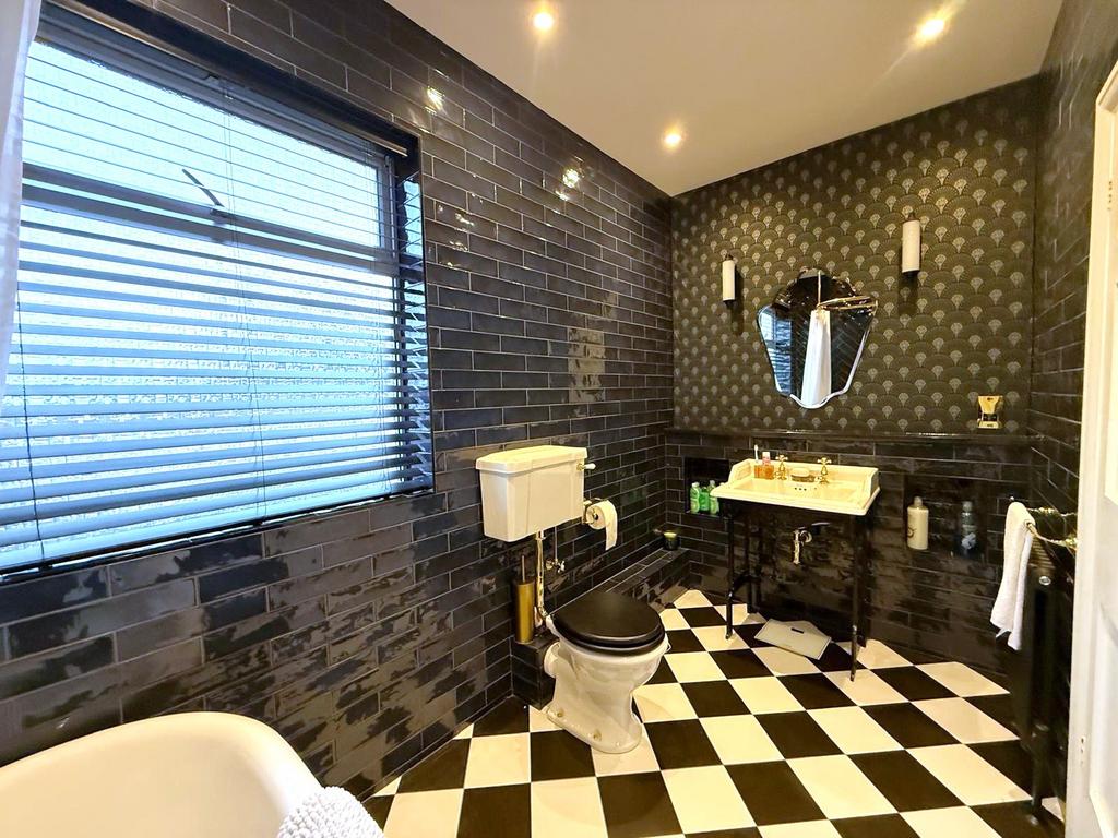 Family Bathroom