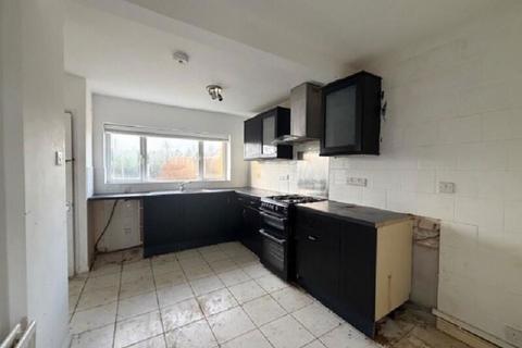 3 bedroom end of terrace house for sale, Cranwell Road, Liverpool, Merseyside, L25 1NX