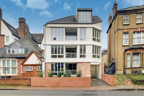 2 bedroom flat to rent, Upper Richmond Road, East Putney, London, SW15