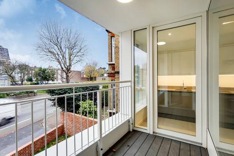 2 bedroom flat to rent, Upper Richmond Road, East Putney, London, SW15