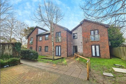 undefined, Waterloo Road, Hampshire SO15