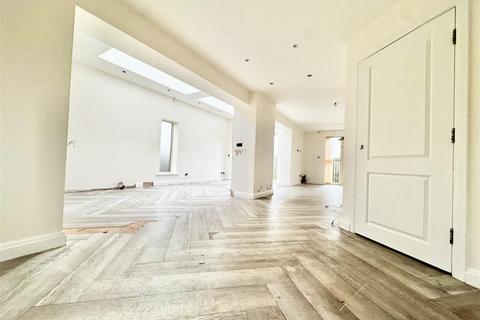 undefined, 26 Edgefield Grove, Savile Park, Halifax
