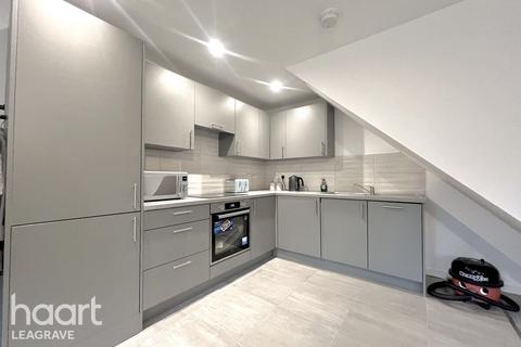 undefined, Chester Mews, Luton