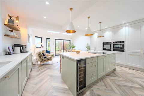 3 bedroom semi-detached house for sale, Winding Way, Leeds, West Yorkshire