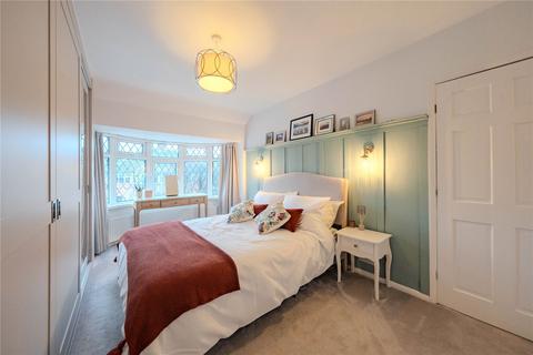 3 bedroom semi-detached house for sale, Winding Way, Leeds, West Yorkshire
