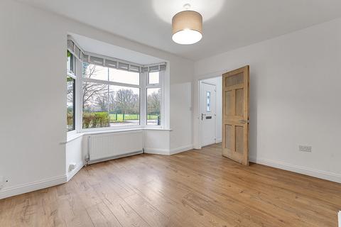 3 bedroom semi-detached house for sale, Cradock Drive, Loughborough LE12