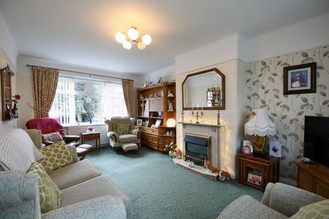 3 bedroom semi-detached house for sale, Overlinks Drive, Salford, M6