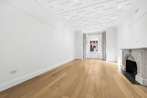 2 bedroom flat to rent, Sloane Gardens, Chelsea, SW1W