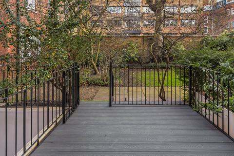 2 bedroom flat to rent, Sloane Gardens, Chelsea, SW1W