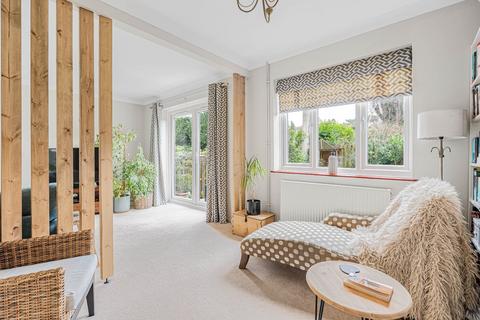 4 bedroom detached house for sale, Crowley Drive, Alton, Hampshire