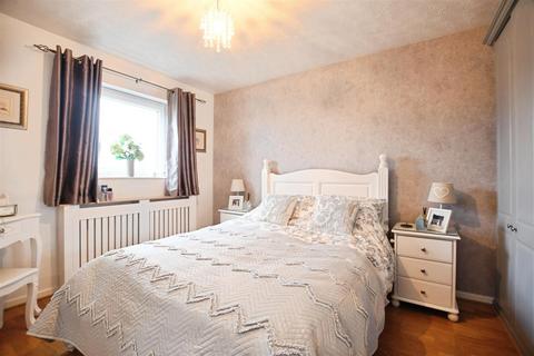 undefined, Sittingbourne Close, Hull