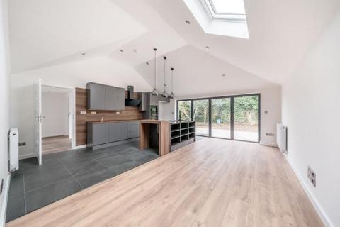 undefined, Hampden Drive,  Kidlington,  OX5