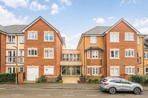 2 bedroom flat for sale, Churchfield Road, Walton-On-Thames KT12