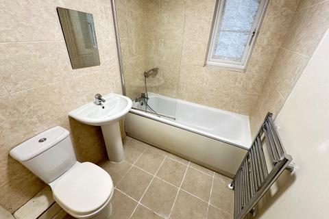 undefined, Kingswood Court, Grove Road, Luton, Bedfordshire, LU1 1BL