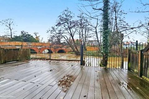 undefined, Flambard Way, Godalming, Surrey, GU7