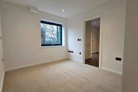 undefined, Flambard Way, Godalming, Surrey, GU7