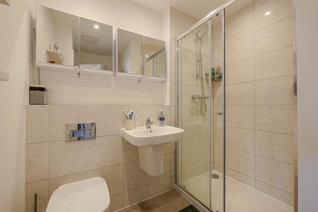 En-Suite (1)