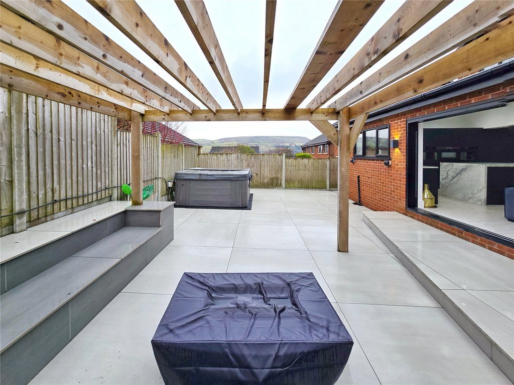 Rear Patio Garden