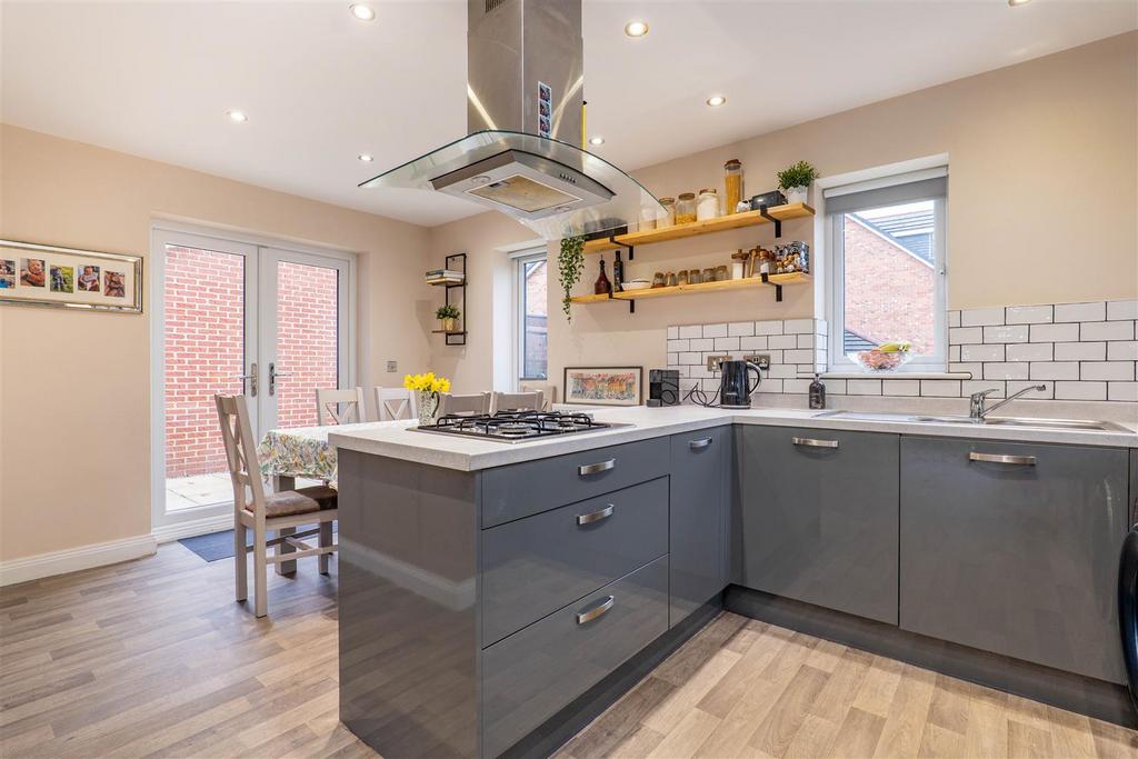 Kitchen/Diner/Snug