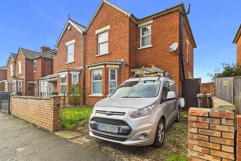 undefined, Calton Road, Gloucester, Gloucestershire, GL1