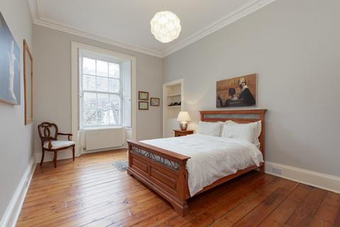 2 bedroom flat for sale, 3/2 Barony Street, New Town, EH3 6PD