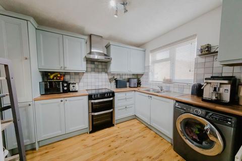 undefined, Huntsman Grove, Milton Keynes MK14