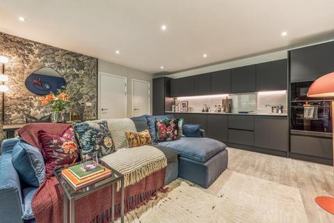 3 bedroom apartment for sale, at Dagenham Green, Address1, Kent Avenue RM9