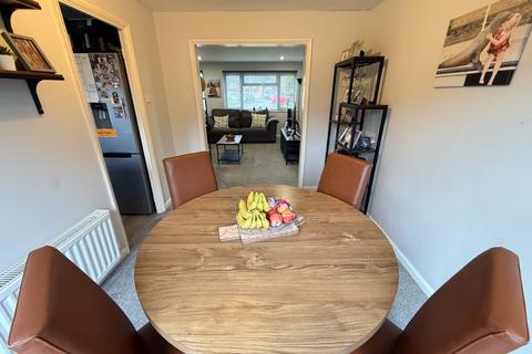 undefined, Dunstable, Bedfordshire LU6