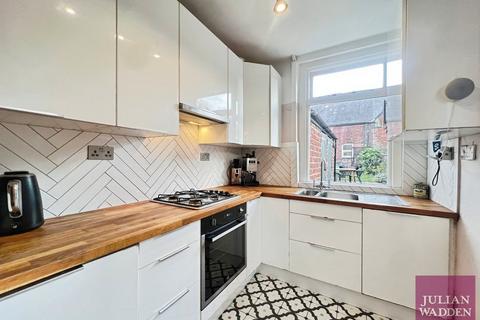 3 bedroom end of terrace house for sale, Adswood Lane East, Cale Green, Stockport, SK2