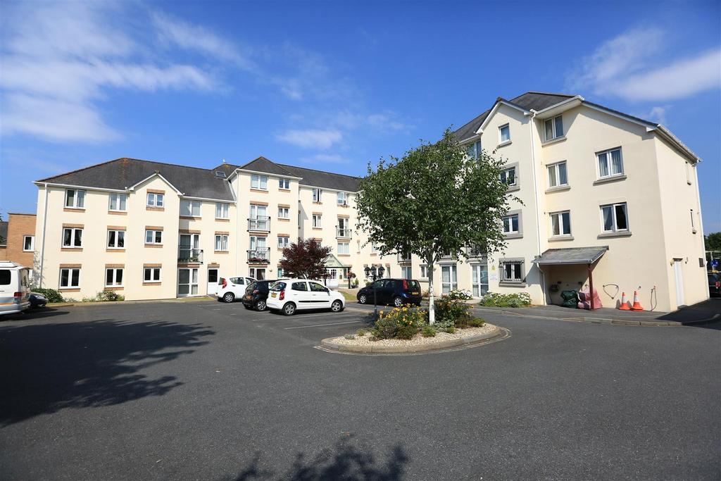 Maple court