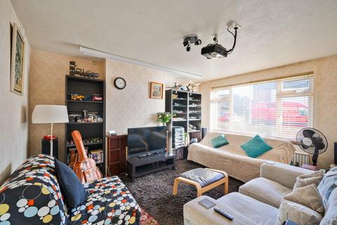 3 bedroom semi-detached house for sale, Russell Way, Leighton Buzzard