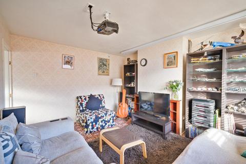 3 bedroom semi-detached house for sale, Russell Way, Leighton Buzzard