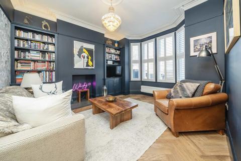 undefined, Egerton Gardens, London W13
