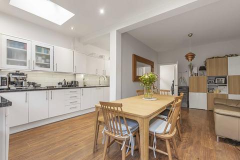 undefined, Drayton Gardens, London W13