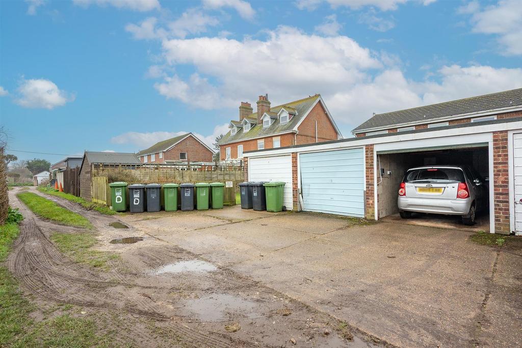 90c Cromer Road,Mundesley-30.jpg