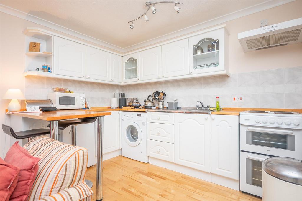 90c Cromer Road,Mundesley-11.jpg