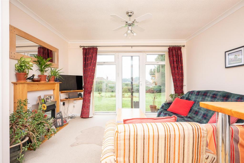 90c Cromer Road,Mundesley-12.jpg